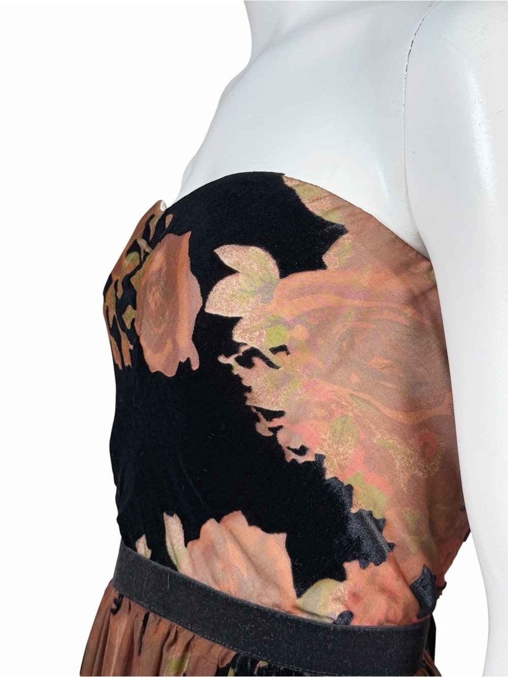 ERIN by Erin Fetherston Strapless Black and Rose-Mauve Floral Velvet Midi Dress - Picture 5 of 14